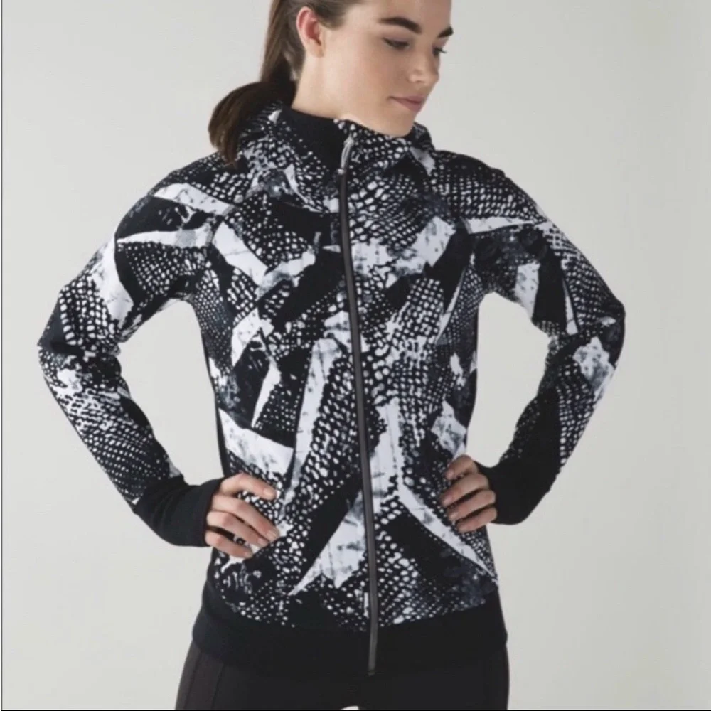 Lululemon Scuba Hoodie III Static Mist White Black / Black